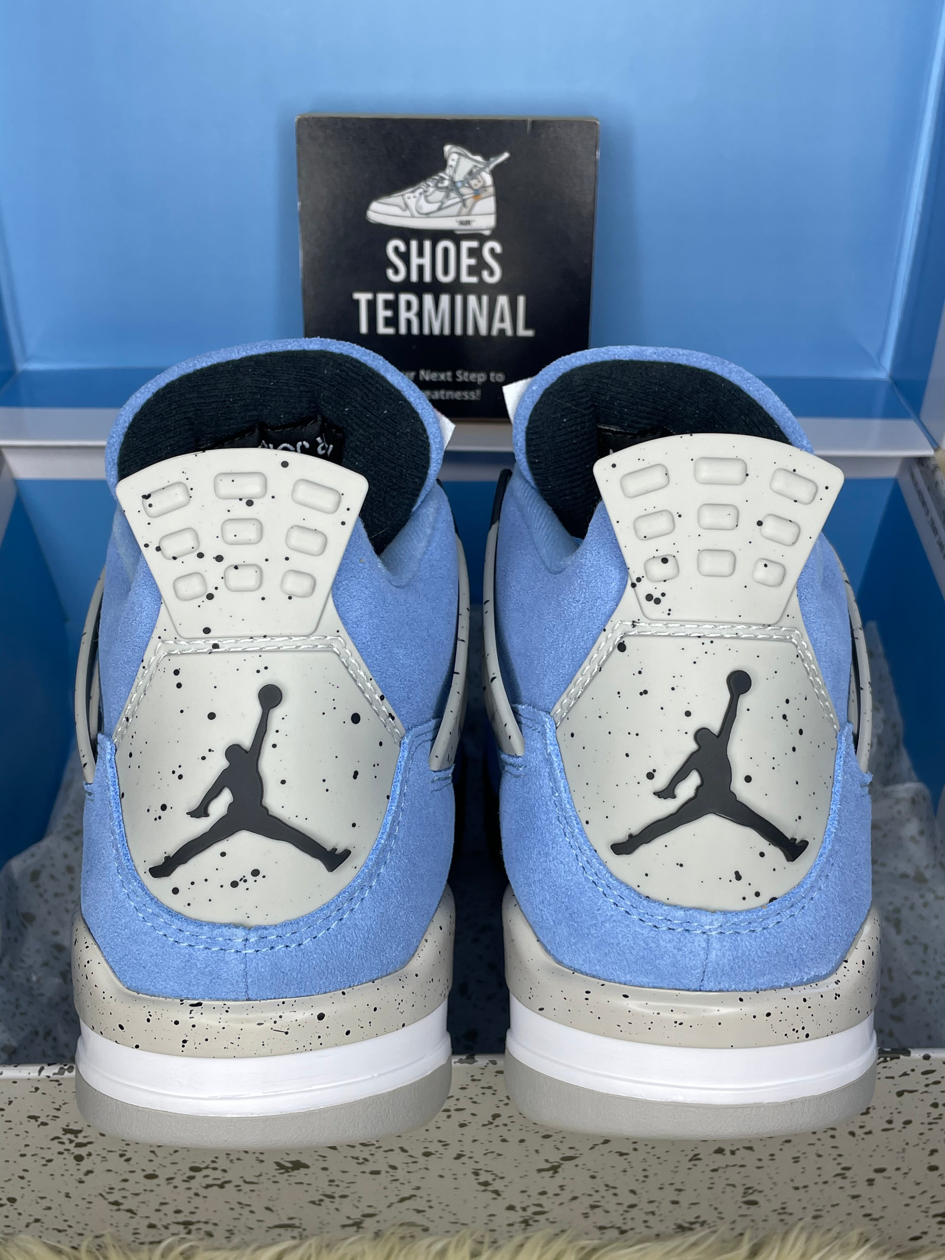 Air Jordan 4 Retro University Blue